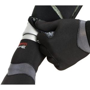 Ultrawarmth-Gloves-with-Wet-Seal-2